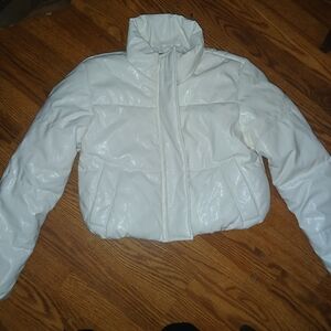 Chic Snowy White Outerwear Small Cropped